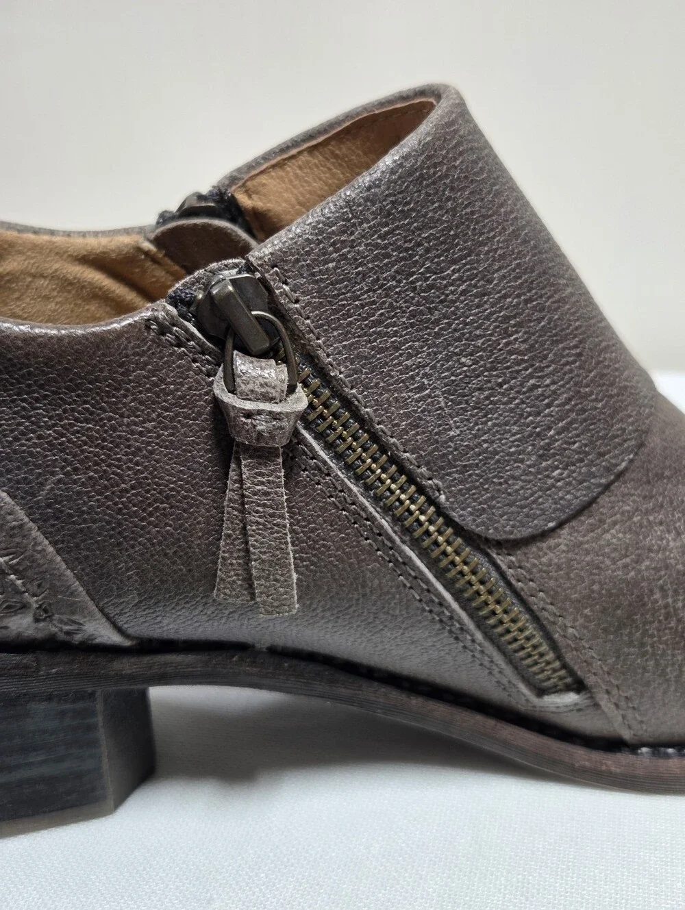 Halsa Michelle Comfort Shootie Size-8.5